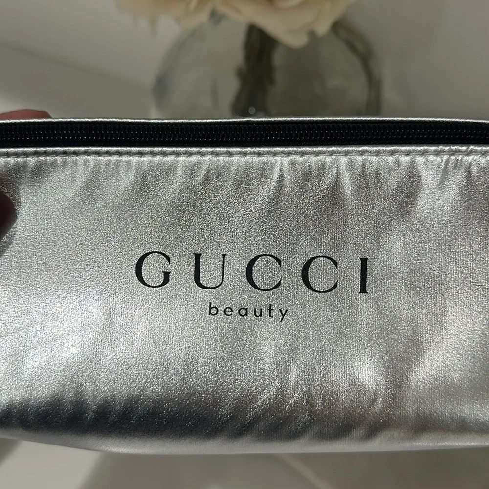 Gucci new authentic